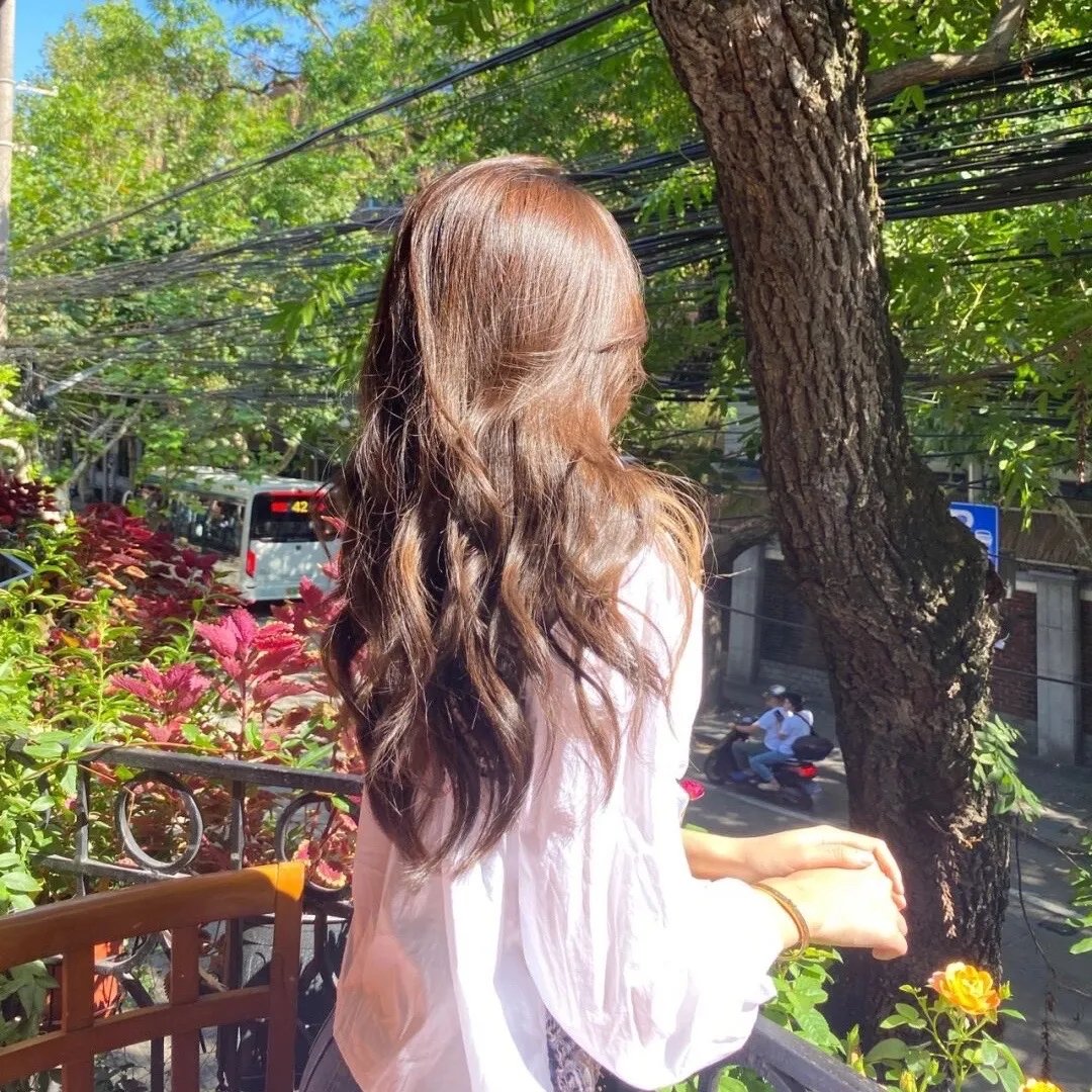 悲喜两重天 (暂译)